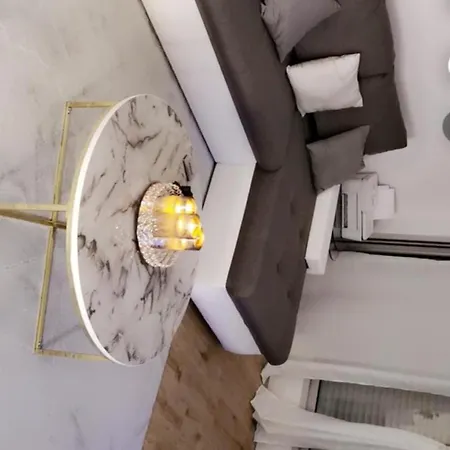 Alassane Apartment *